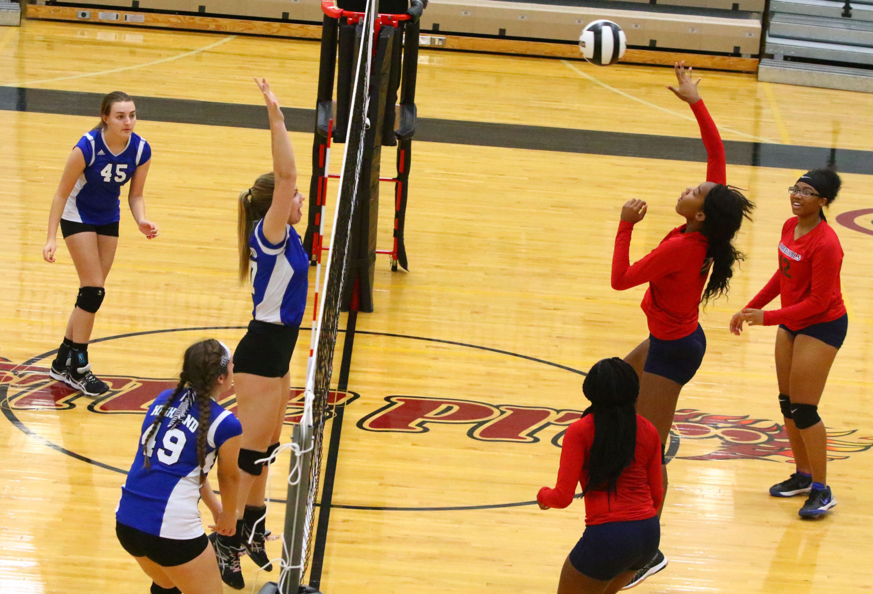 Gallery: Volleyball Sectional - East Chicago vs. Highland